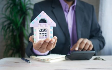 Beneficios de Invertir en Bienes Inmobiliarios: ¿Por Qué es una Opción Rentable?